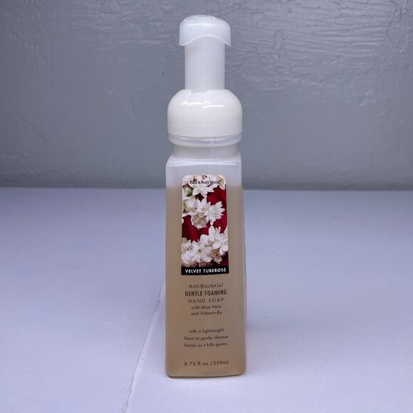Bath & Body Works Velvet Tuberose Gentle Foaming Hand Soap Discontinued Expired - Picture 1 of 7
